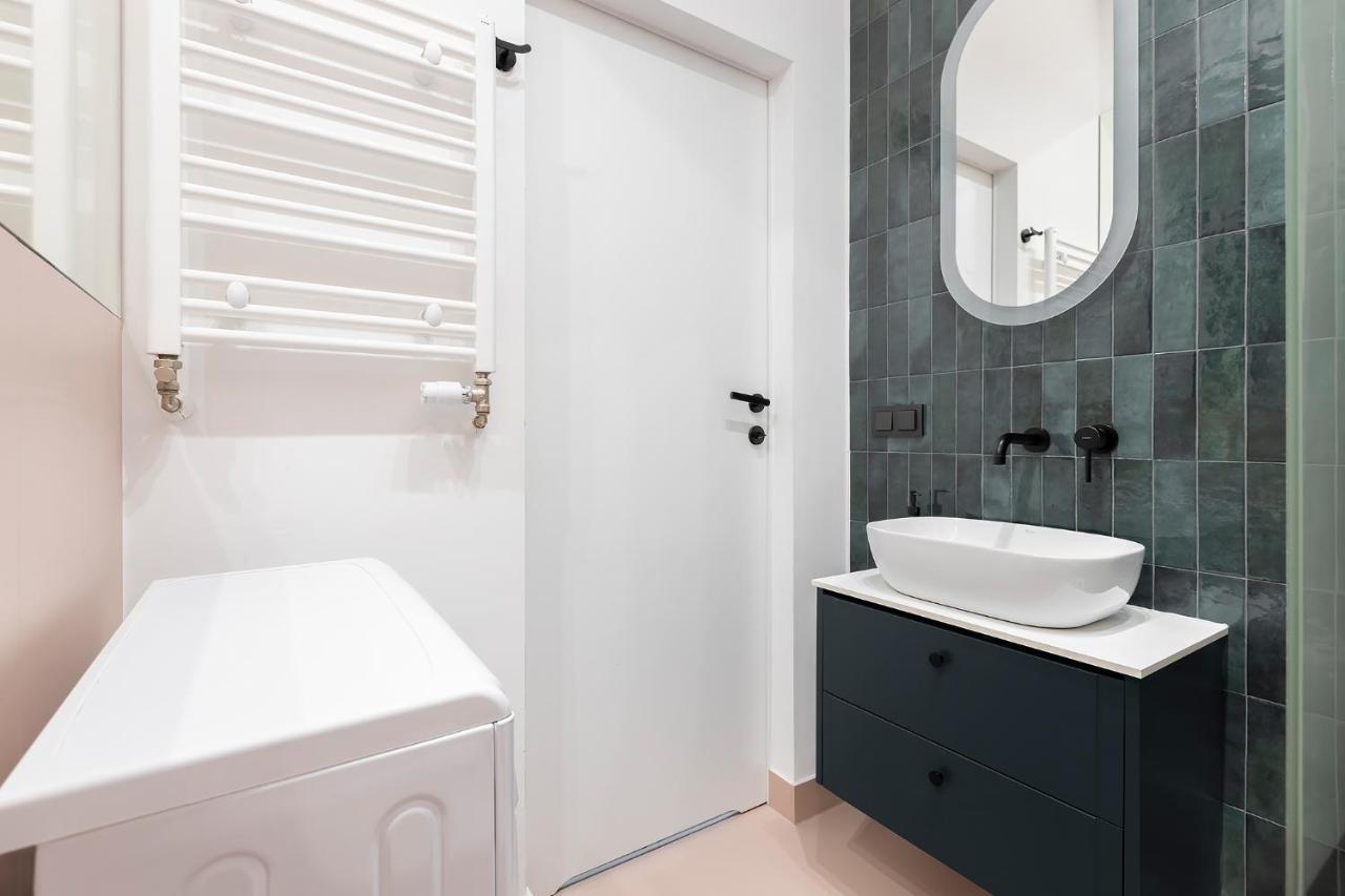 Homewell Apartments City Center Poznan Ngoại thất bức ảnh